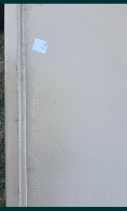 Parapety wewnętrzne werzalit