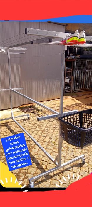 Estendais novos galvanizados com rodas.429701401129134083