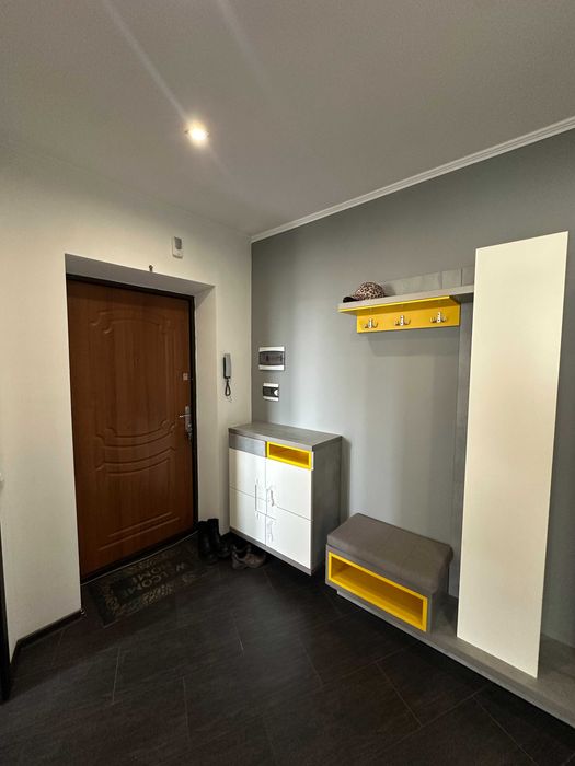 Оренда 2кім. квартири по вул. Симоненка