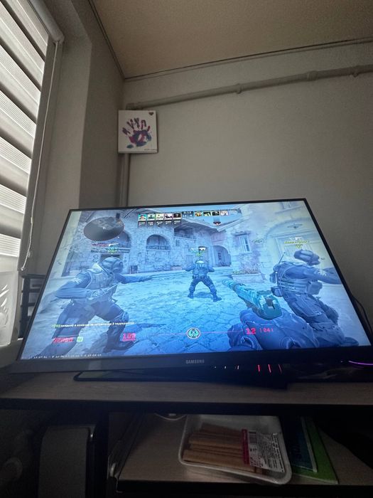 Продам системник+мониор+кронштейн комплект