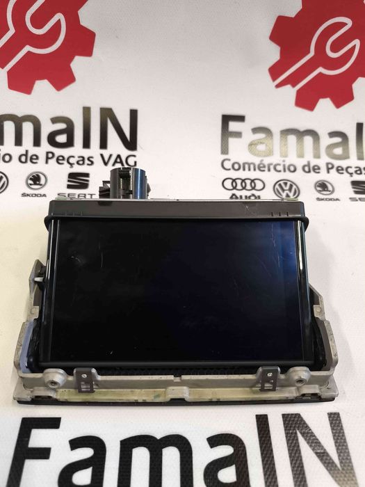 Display do Ar Condicionado / Rádio / GPS / DVD - 8V0857273N