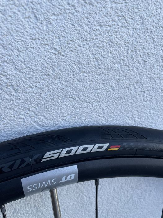 Rodas ciclismo DT suiss PR1400 DICUT DISC