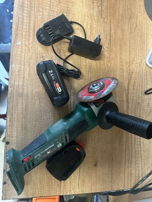 Szlifierka bosch z regulacja obrotow.