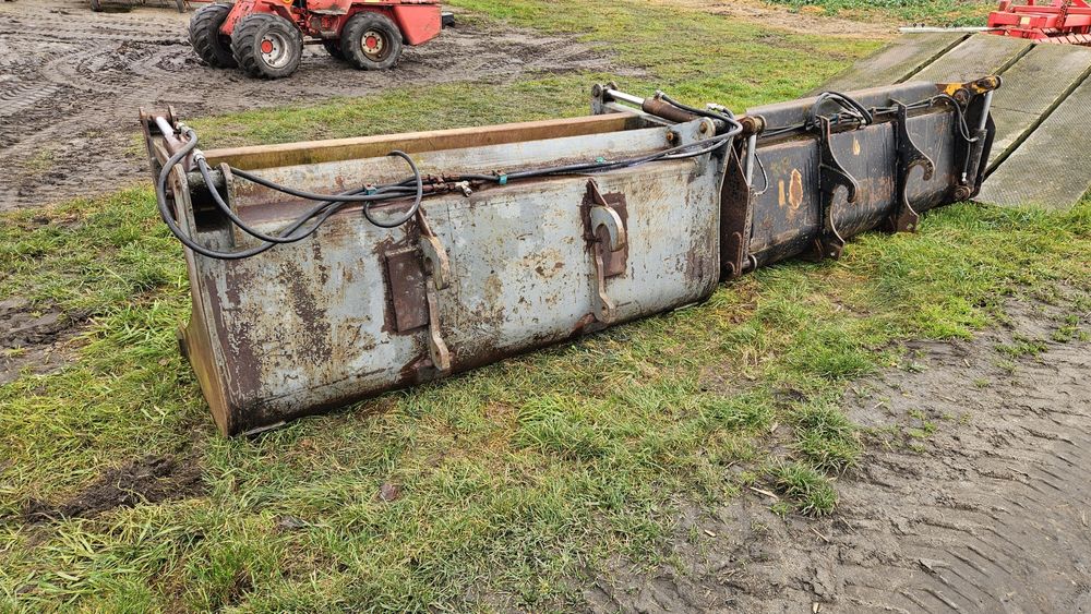 Łyżko krokodyl do ładowarki teleskopowej new holland jcb manitou