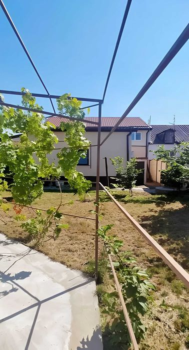 Продам Дом Мирный рядом АТБ, Детсад, Школа. Площадь дома 140 м.кв