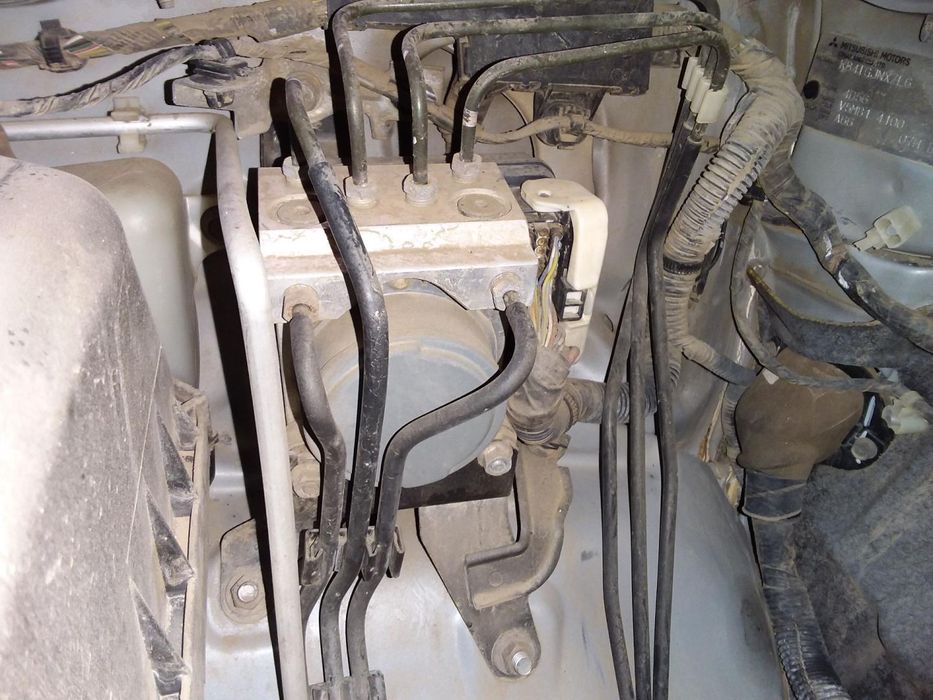 Abs Mitsubishi L200 Ka0Kb0