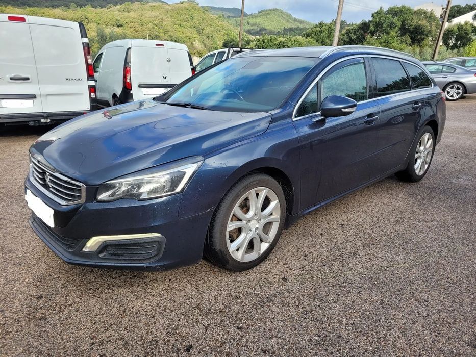 Peugeot 508 SW 2015