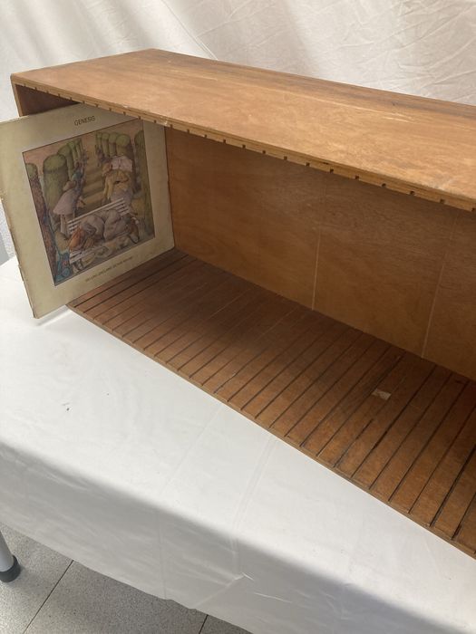 Mesa de apoio antiga tipo Renascença