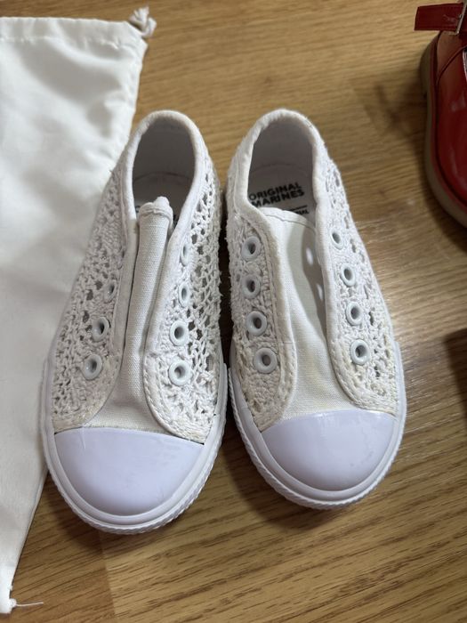 Взуття на дівчинку розміри 25-26