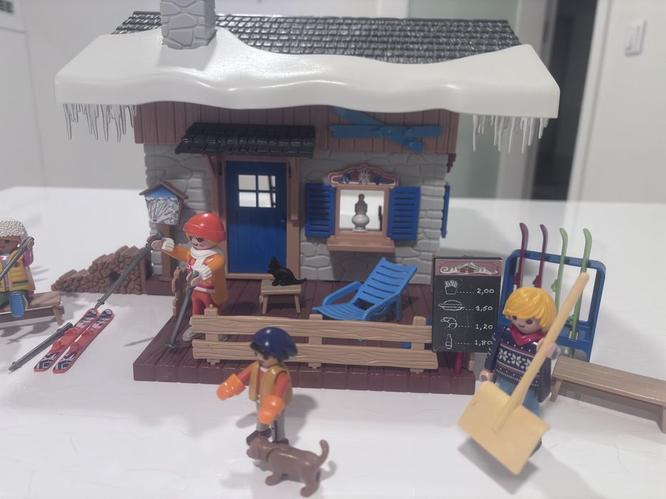 Playmobil 9180 Casa da Neve / Chalé de Inverno