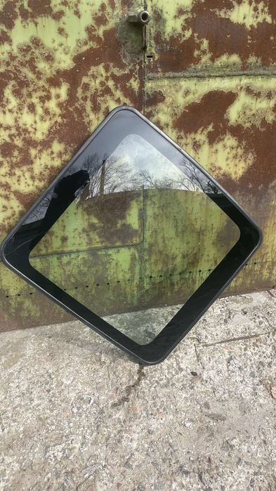 Панораму,стекло люка Субару Форестер 2006