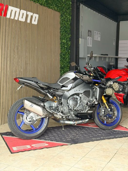 Yamaha MT-10 SP Akrapovic