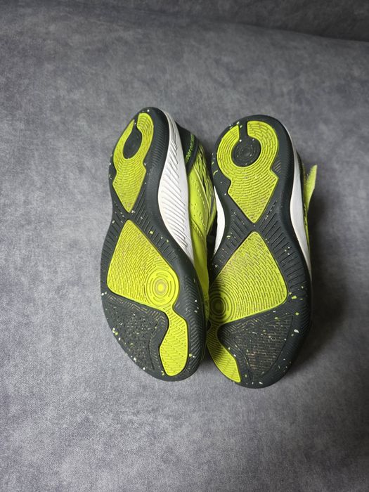 Buty piłkarskie r.27