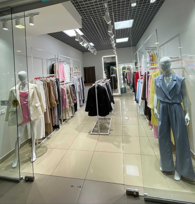 Продам готовий бізнес, магазин одягу