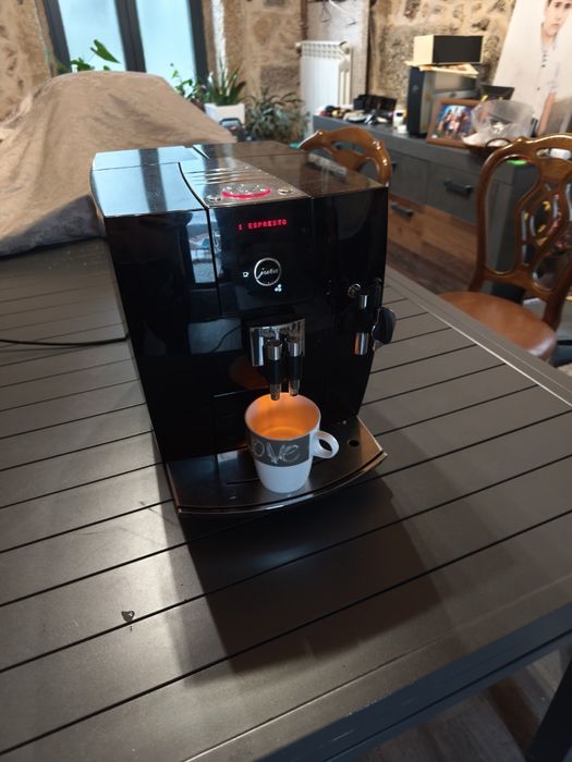 Máquina de café jura impressa j7
