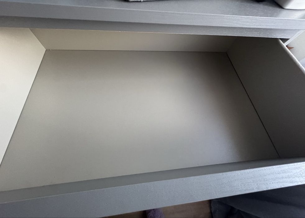 Cómoda com 4 Gavetas MALM