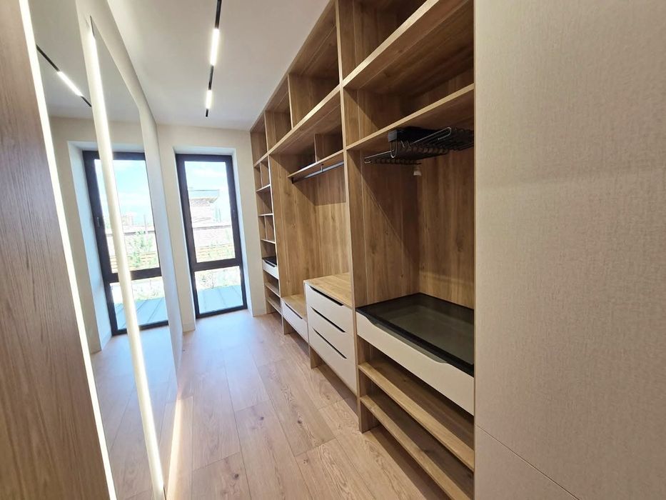 Будинок 250 м2 в КМ охорона басейн газ ремонт с. Ходосівка 8 км Київ