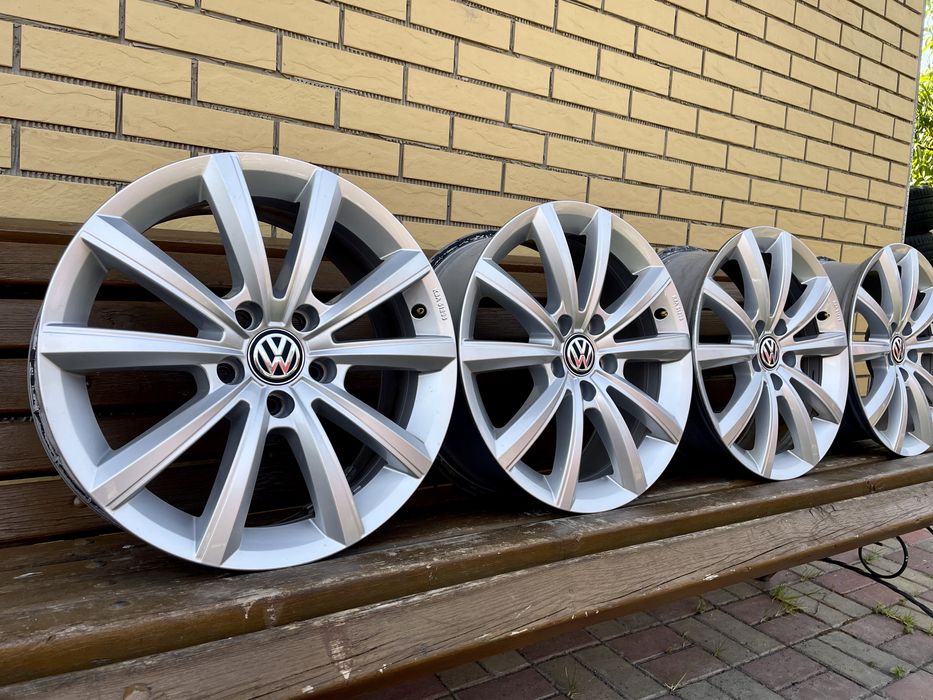 Диски R17 5.112 ET38 Фольцваген Пасат Гольф Джета Шкода
