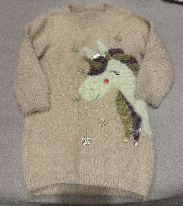 Кофта подовжена на дівчинку ,тепла сукня