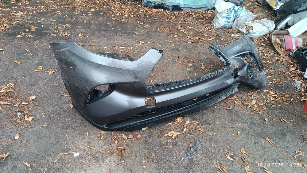 Передній бампер Toyota Highlander (США)2023 рік 4000 грн