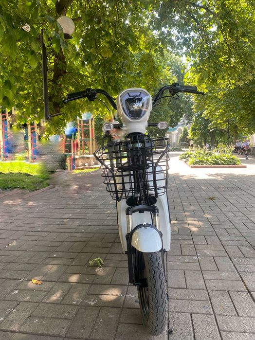 Dozer B500 електроскутер (вигідно)