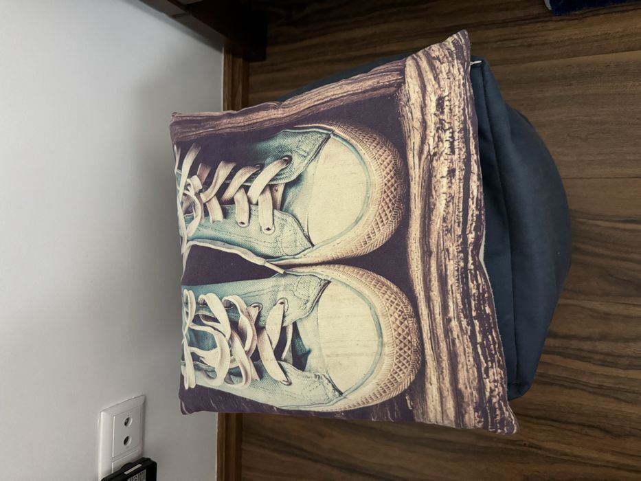 Pufs para decoração como novos