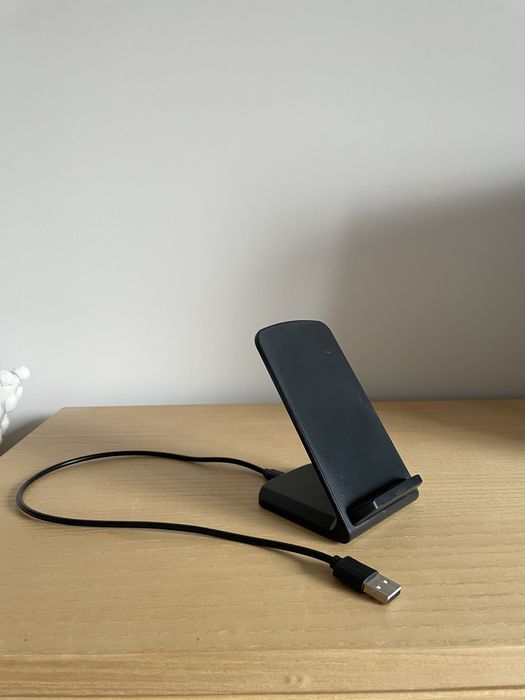 Ładowarka bezorzewodowa