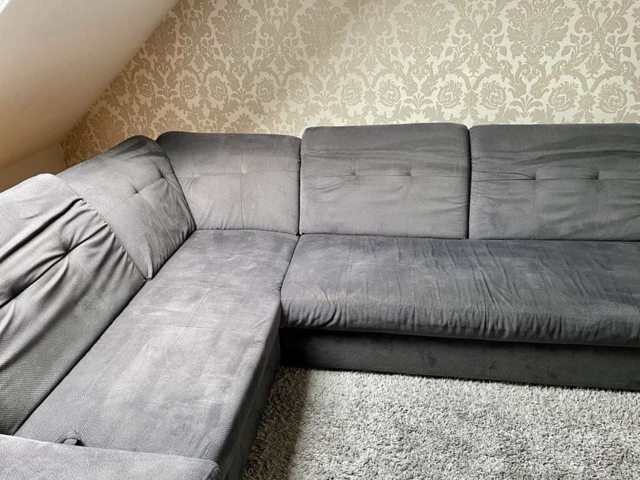 Duzy naroznik grafitowy z uszkodzonym bokiem, odbior osobisty