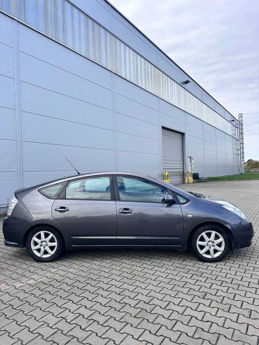 Samochód Toyota Prius 2007 .