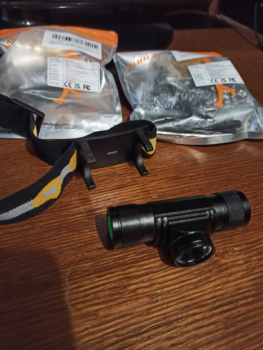 BORUiT D20 XPG Zoom,D25 зарядка USB аккум 18650,Ліхтар,Налобн фонарь