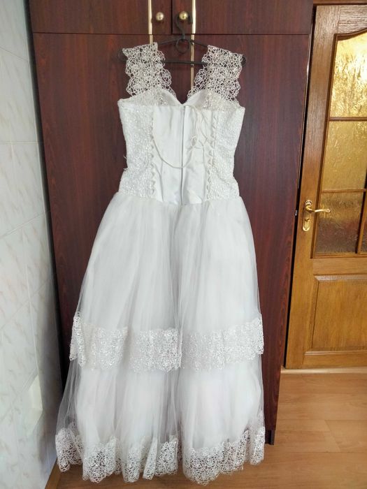 Продам Весільну сукню