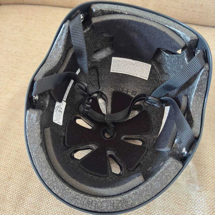 Kask Bern Macon snowboardowy, narciarski, rowerowy