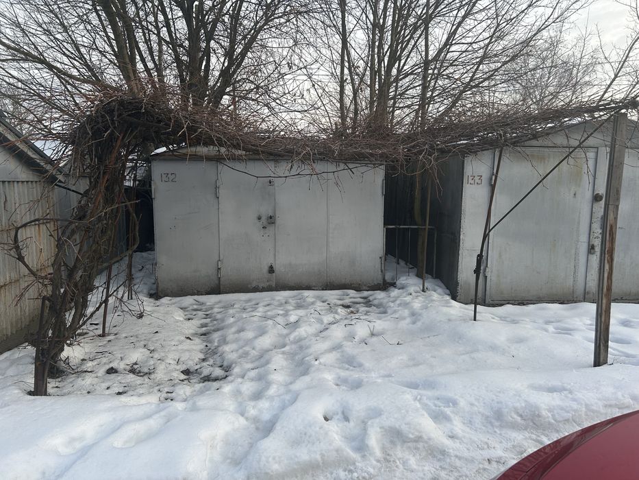 Продається гараж приватизований центр