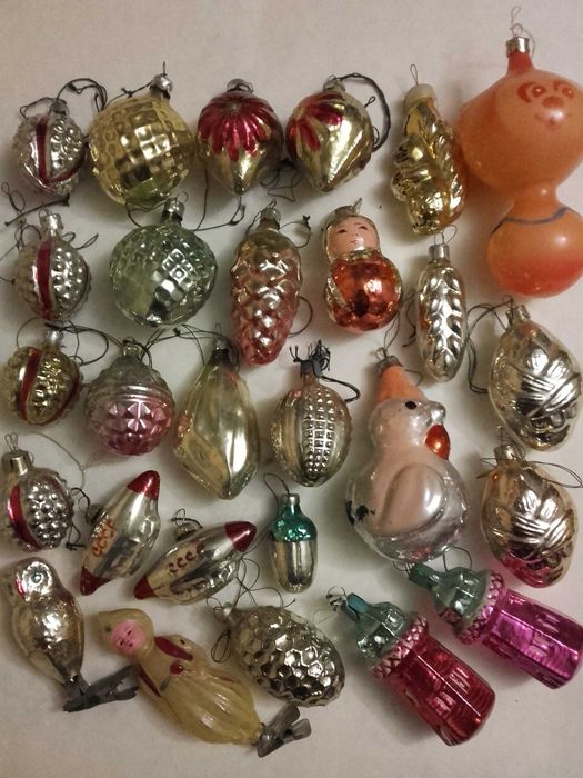 Игрушки на ёлку.