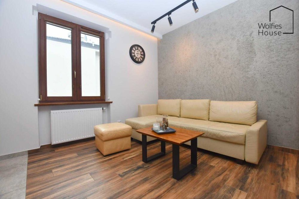 Centrum | Starowiślna | Studio | 23M2 | ENG