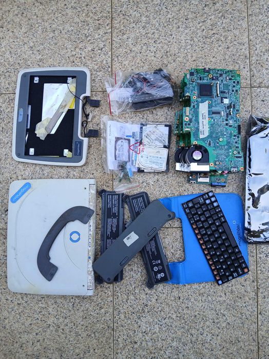 PEÇAS - para Portátil Magalhães (MG1)  -  Várias64751560481665121