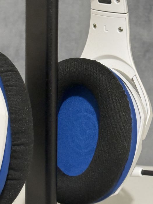 Headset HyperX Cloud Stinger Wireless PS5/PS4/PC Branco