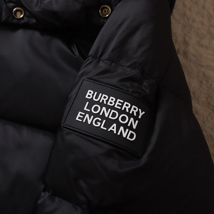 Пуховик Burberry