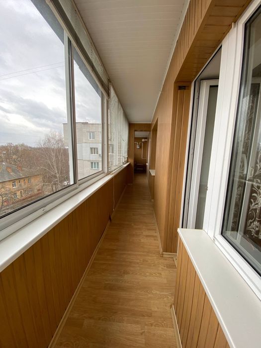 Продаж квартири 160 м2  ЦЕНТР Автономне опалення!