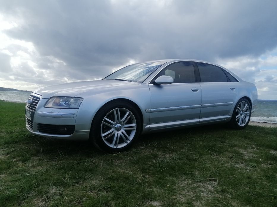 Audi a8 d3 uszkodzone