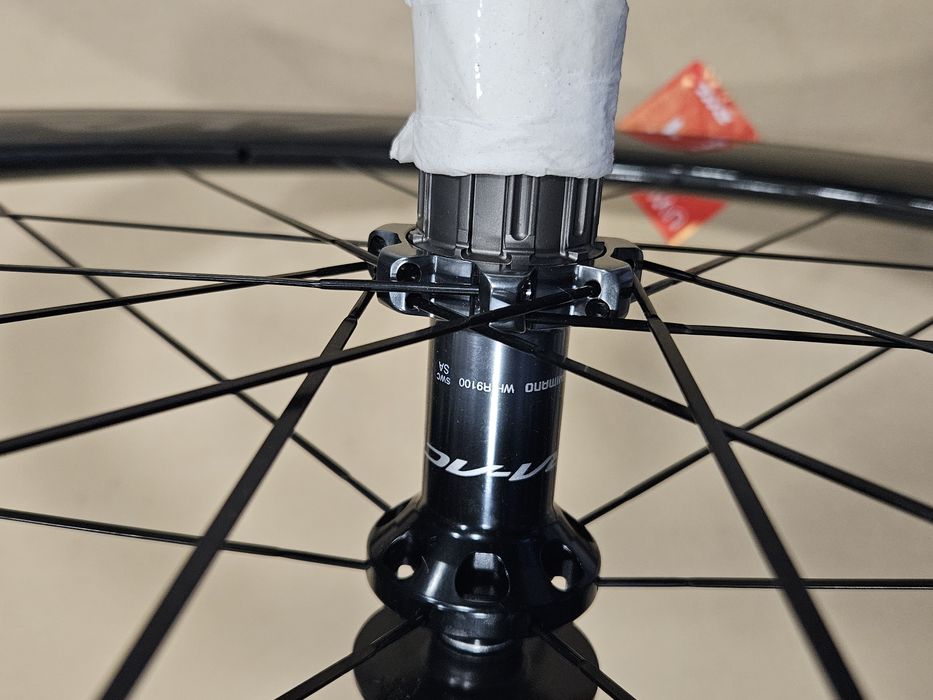 Koła Shimano Dura-Ace WH-R9100 + szytki Vittoria Corsa Gratis
