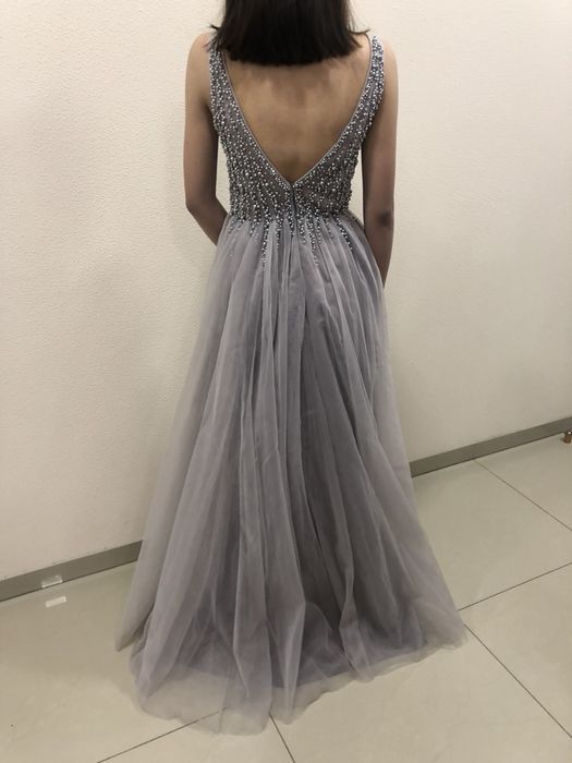 Випускне, вечірнє плаття