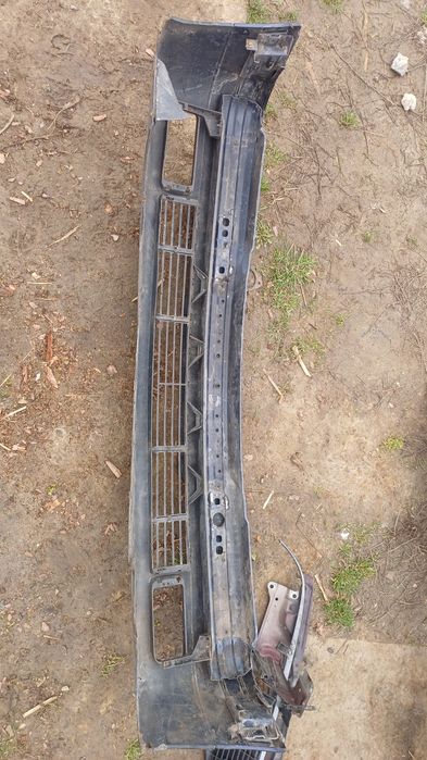 Бампер передній BMW E36