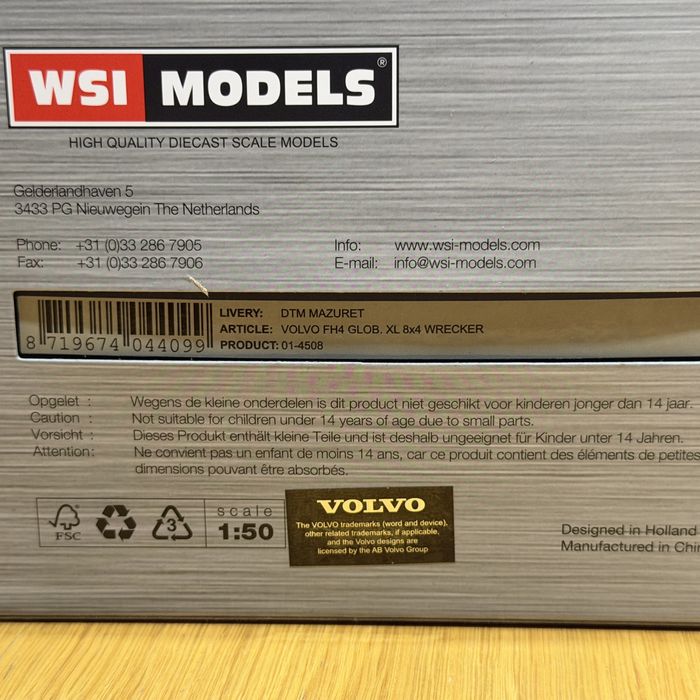 Model 1:50 WSI Volvo FH4 Glob XL 8x4