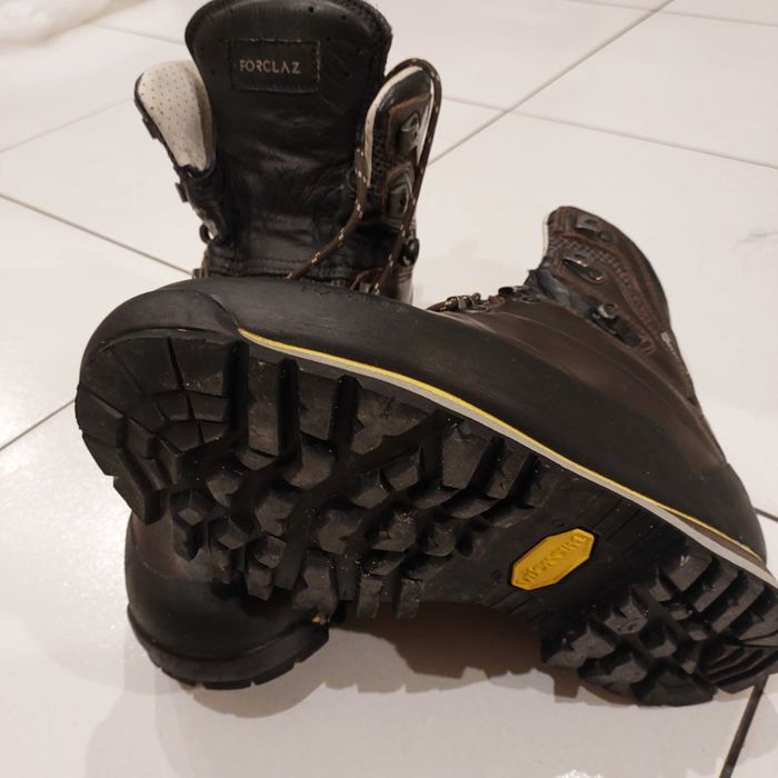 Forclaz 900 buty trrekingowe, vibram mebrana.
