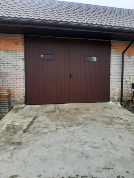 Bramy dwuskrzydłowe. Bramy garażowe. Bramy na wymiar.
