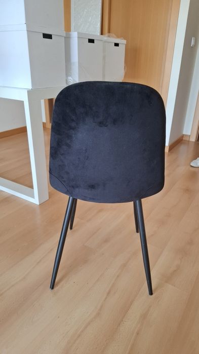 Cadeira de sala de jantar em veludo
