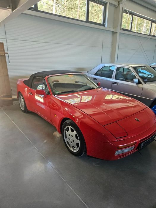 Porsche 944 PORSCHE 944 S2 Cabrio