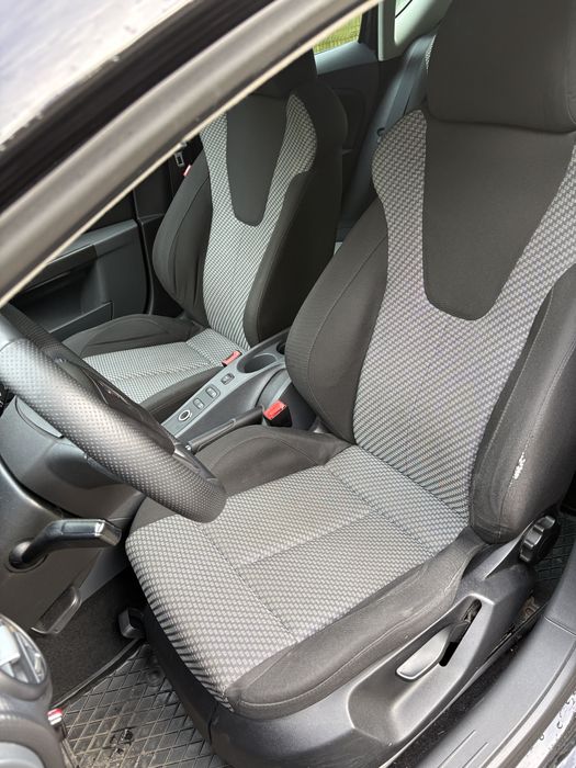 Seat leon 1.4, 2009r, Polift  POLECAM