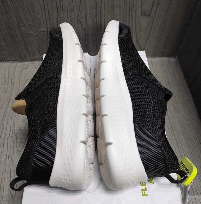 44,5 Skechers Go Walk оригінальні чоловічі кросовки